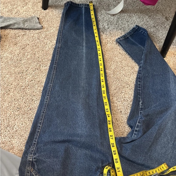 Calvin Klein Vintage Women’s Jeans Dark Wash 27x27 Cute V Waist, 1993 Mom Jeans - Picture 9 of 10